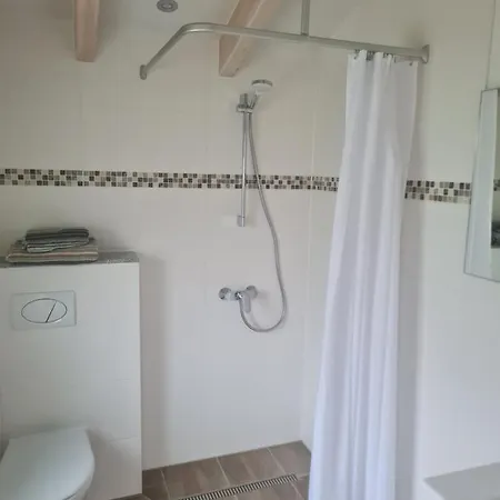 Zum Belzenikel Gasthuis Dernbach (Sudliche Weinstrasse)