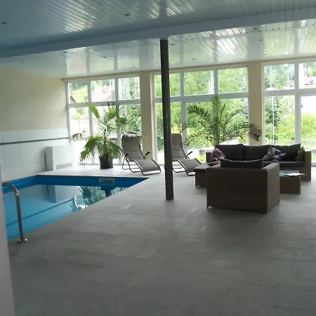 Gasthuis Zum Belzenikel 2*