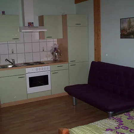 Zum Belzenikel Gasthuis 2*