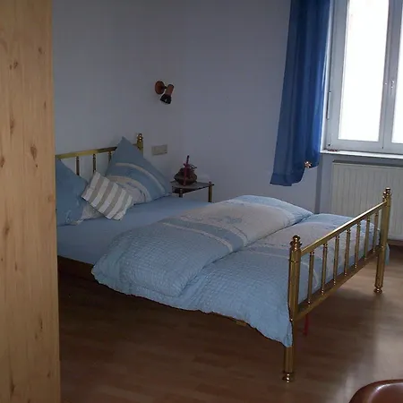 Zum Belzenikel 2* Dernbach (Sudliche Weinstrasse)